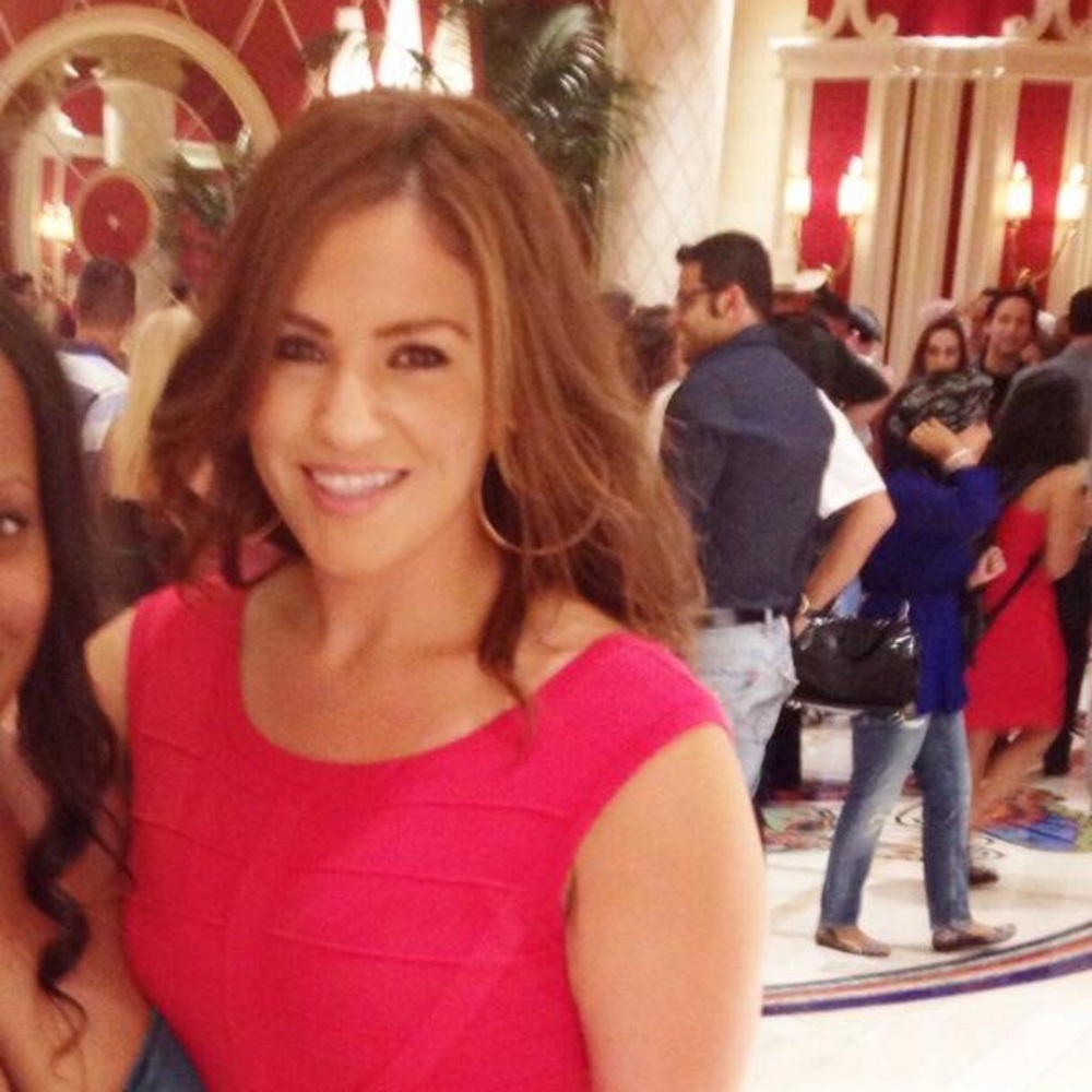 Meet your Posher, Rocio - Picture 2 of 2